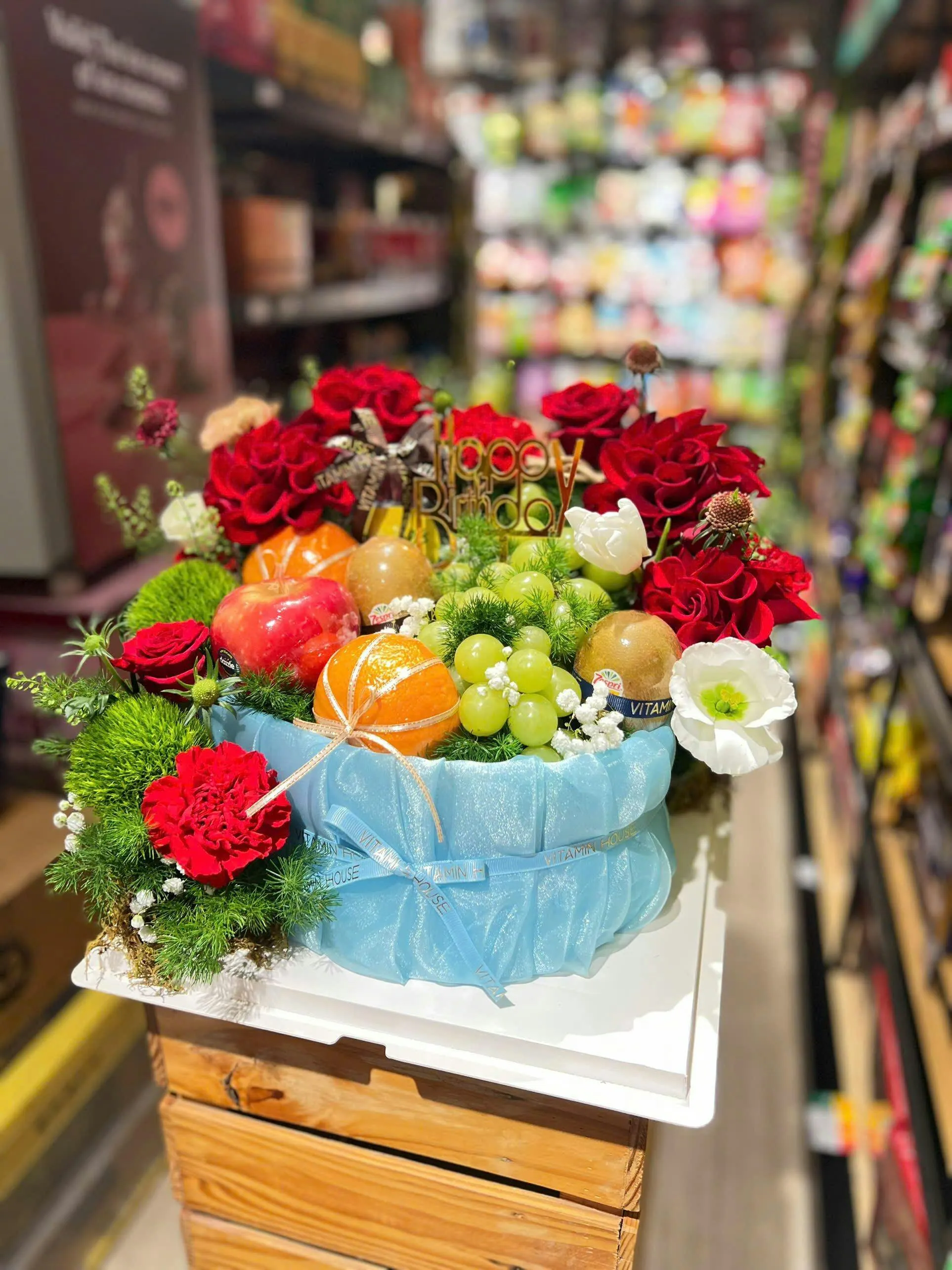 Giỏ Trái Cây Sinh Nhật Trang Trí Hoa Tươi - Thể Hiện Tình Cảm Chân Thành