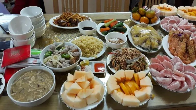 Thực đơn sinh nhật cho người lớn