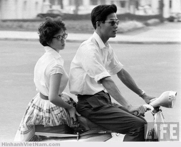 Ve dep tu trang phuc cua phu nu Viet Nam xua va nay