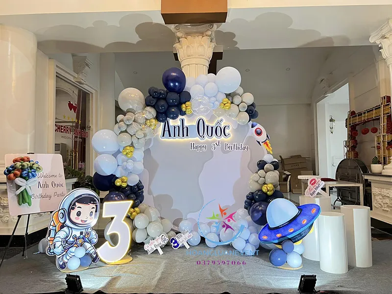 Mẫu trang trí sinh nhật cho bé trai năng động
