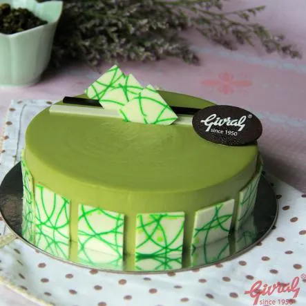 bánh kem trà xanh givral