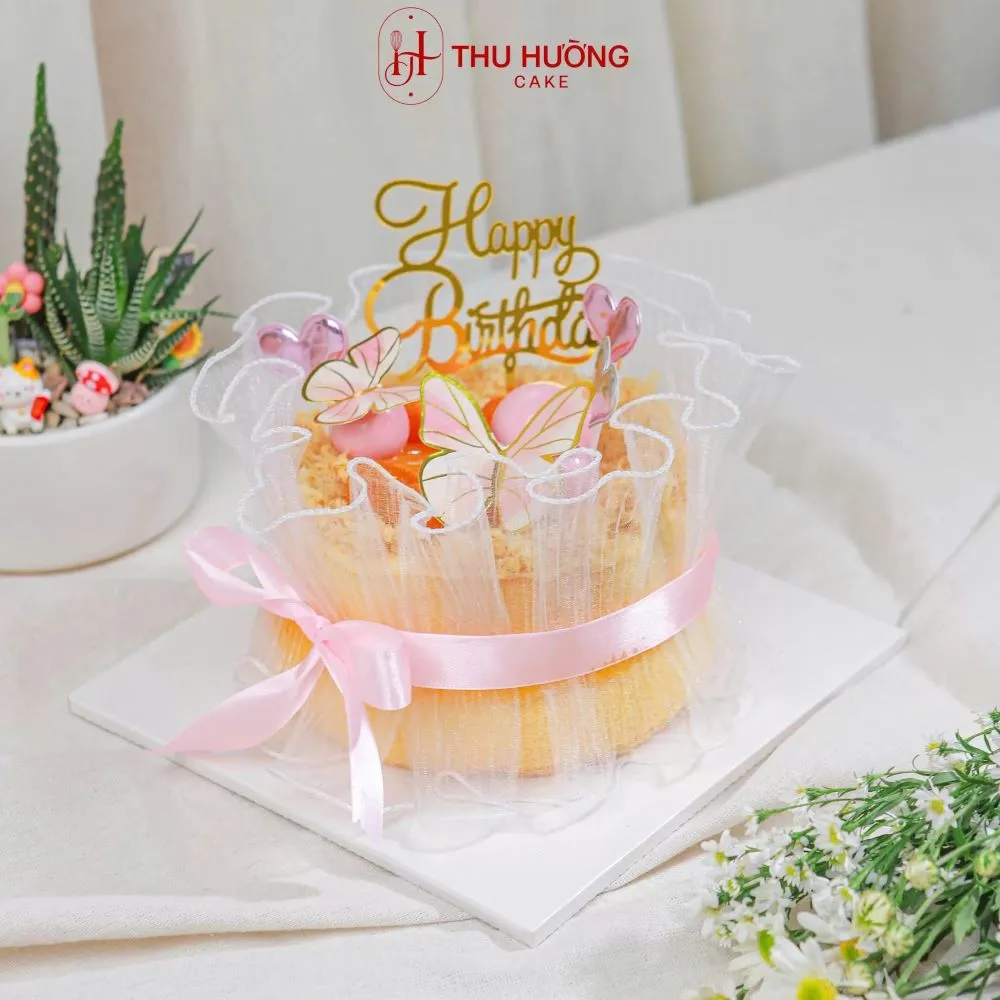 Bánh sinh nhật bông lan trứng muối Hà Nội cho nữ