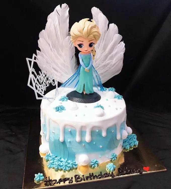Mẫu bánh Elsa phiên bản Chibi đáng yêu cho bé gái