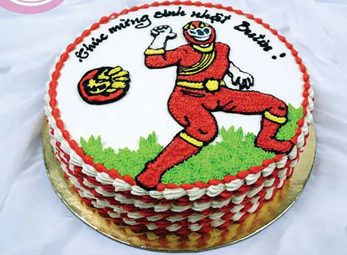Bánh kem hình siêu nhân Gao với logo Power Rangers đặc trưng