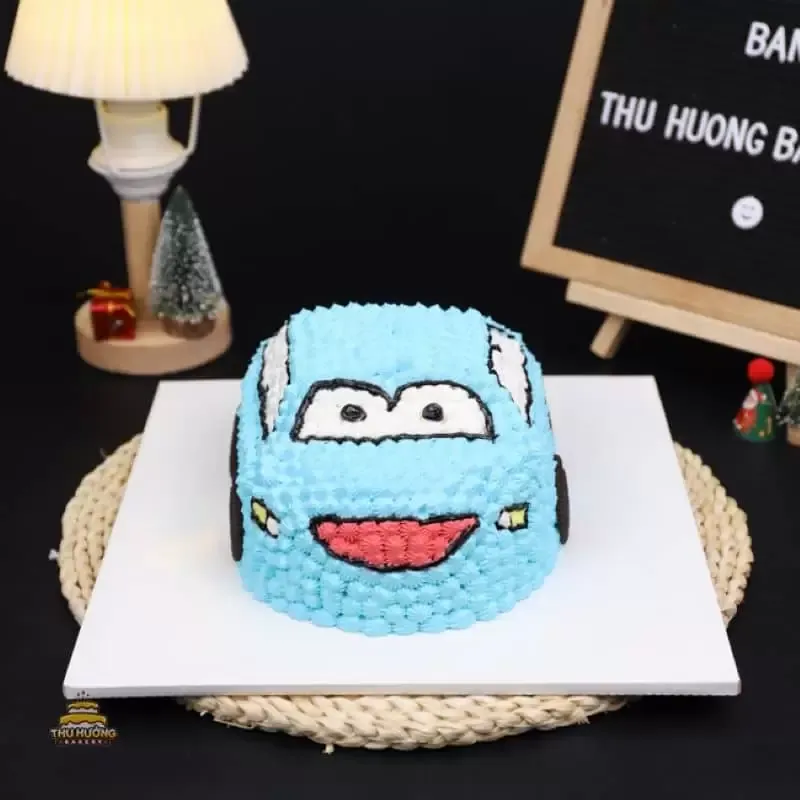 Bánh Sinh Nhật Tạo Hình ô Tô Ngộ Nghĩnh