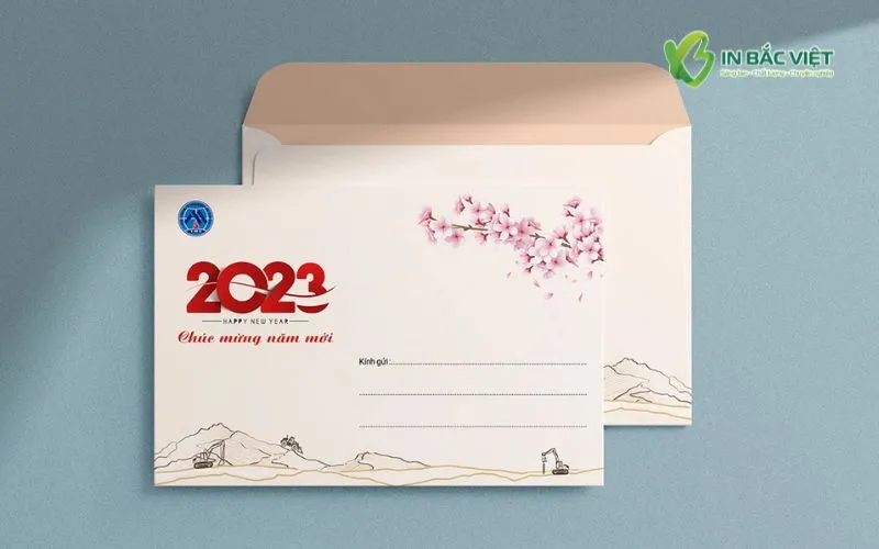 Mẫu bì thư chúc Tết 2023 tông trắng họa tiết hoa đào