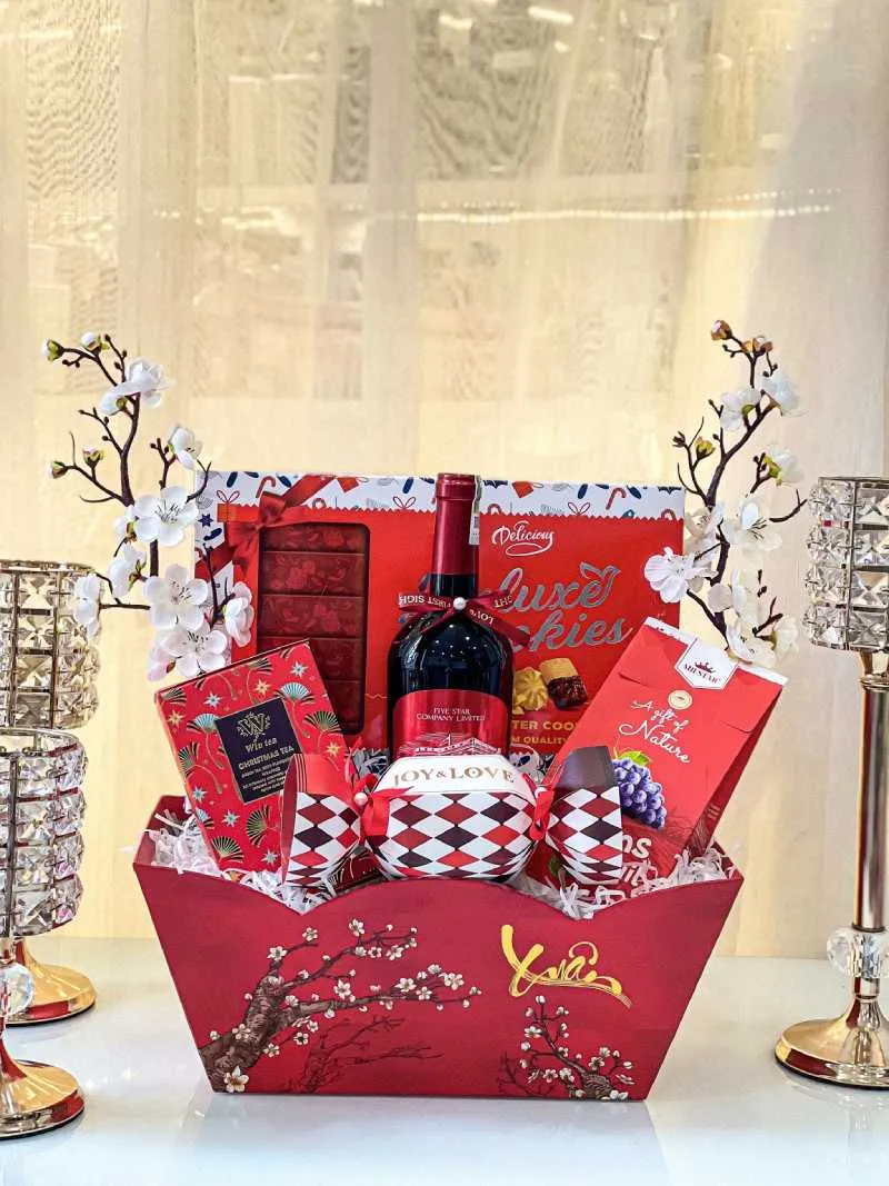 Giỏ quà Tết là lựa chọn an toàn và sang trọng cho dịp đầu năm mới 2026.