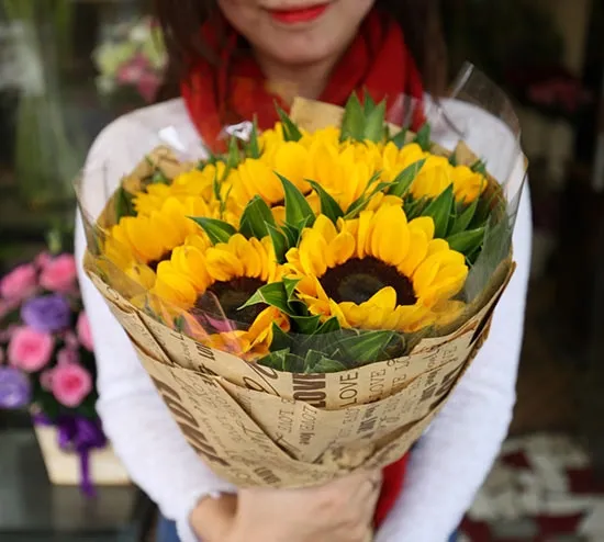 Hoa hướng dương rạng rỡ tặng bạn trai thể hiện niềm tin vào tương lai