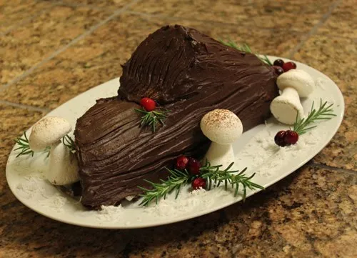 Chi tiết nấm trang trí làm từ Meringue