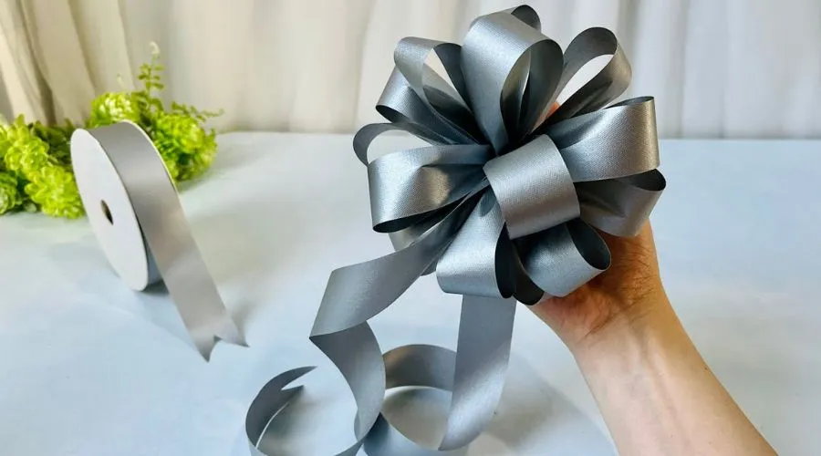 Nơ ruy băng nhiều lớp tạo hiệu ứng phồng đầy