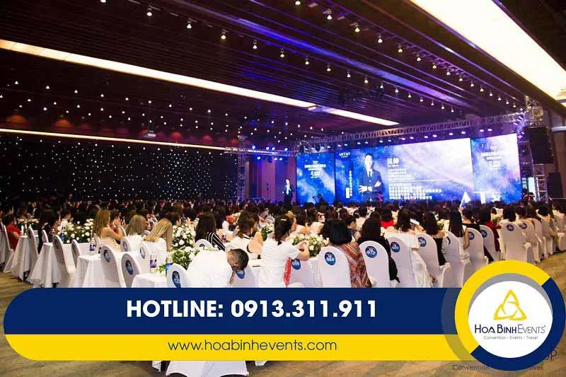 Buổi lễ kỷ niệm 5 năm thành lập với sự tham gia của đối tác và khách hàng