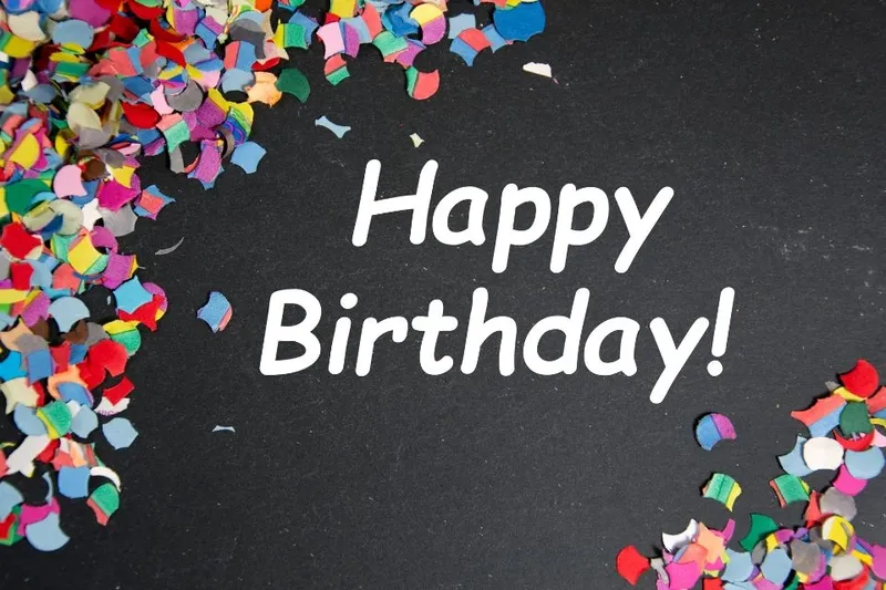 Cân nhắc khi chúc sinh nhật người yêu cũ