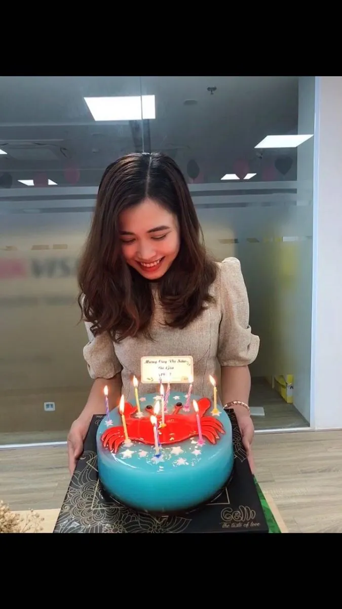 Nghệ thuật tạo hình trên bánh với độ trong suốt hoàn hảo