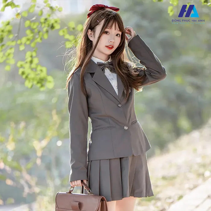 Lịch sự và sang trọng với mẫu đồng phục áo vest học sinh Nhật