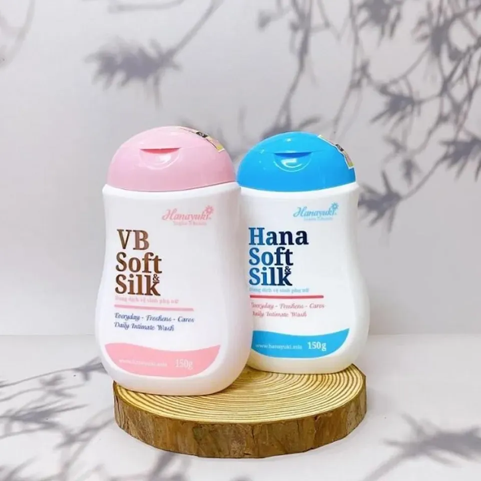 Dung dịch vệ sinh phụ nữ Hanayuki 