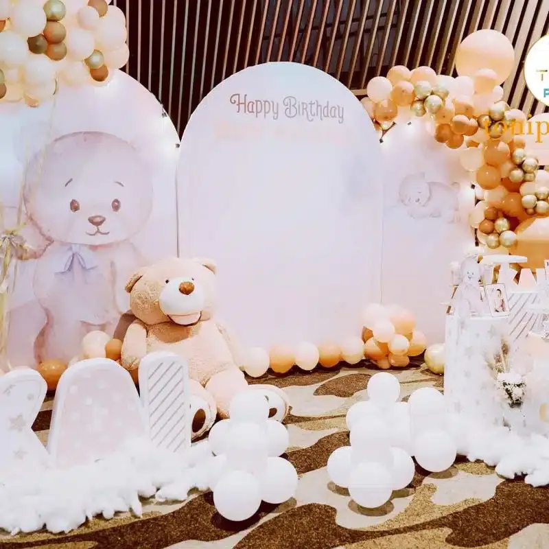 Trang trí tiệc thôi nôi bé Duy Khang tông màu xanh hiện đại