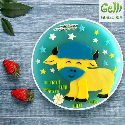 Bánh sinh nhật con dê trang trí trái cây tươi