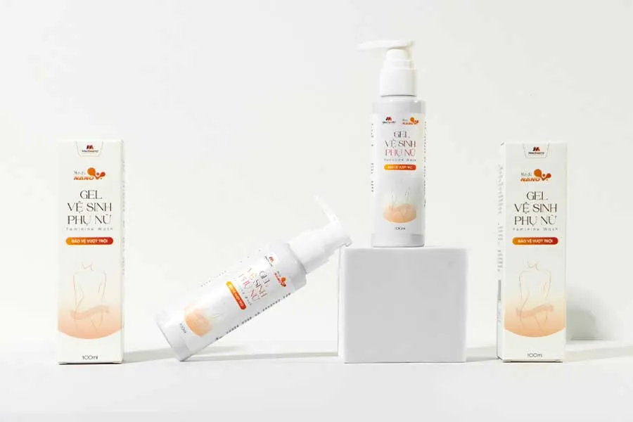 Gel vệ sinh phụ nữ MediNano trong bộ sản phẩm công nghệ Nano Bạc
