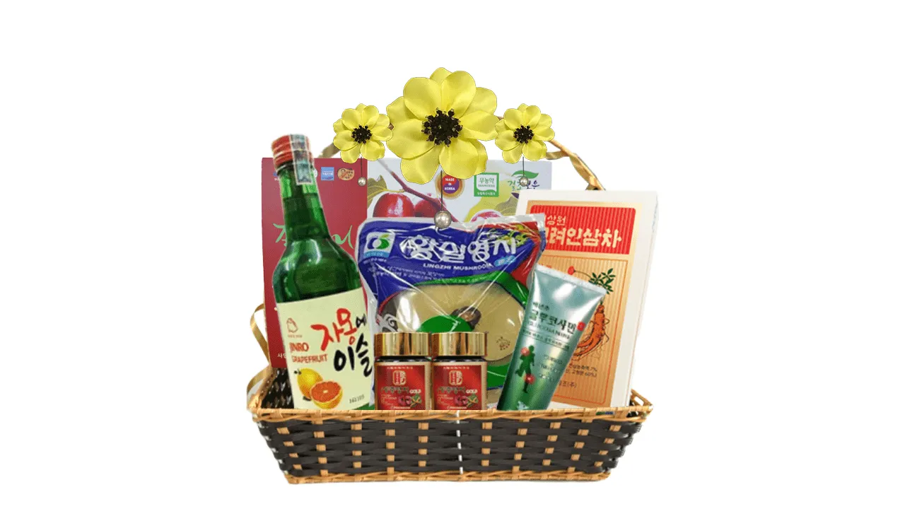 Trưng bày giỏ quà Tết tại hệ thống Co.opmart