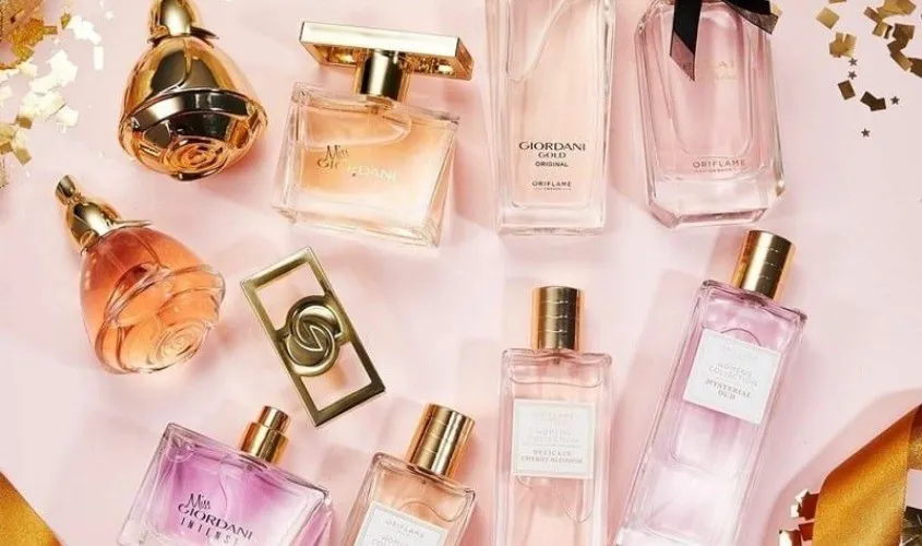 Nước hoa làm cho nàng luôn thơm và tự tin