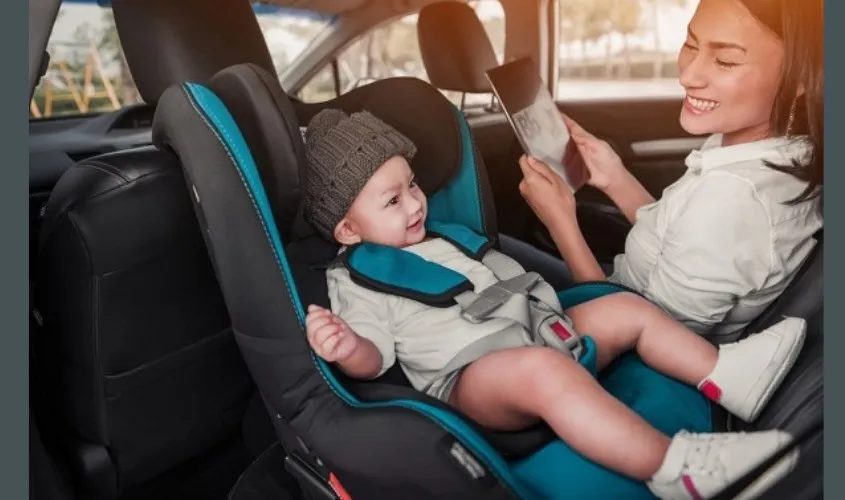 Ghế ngồi xe hơi Gluck Baby ZY- 223 - Màu xanh lá (0 - 12 tuổi)