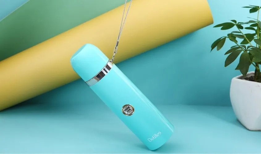 Bình giữ nhiệt cao cấp làm quà tặng cho học sinh