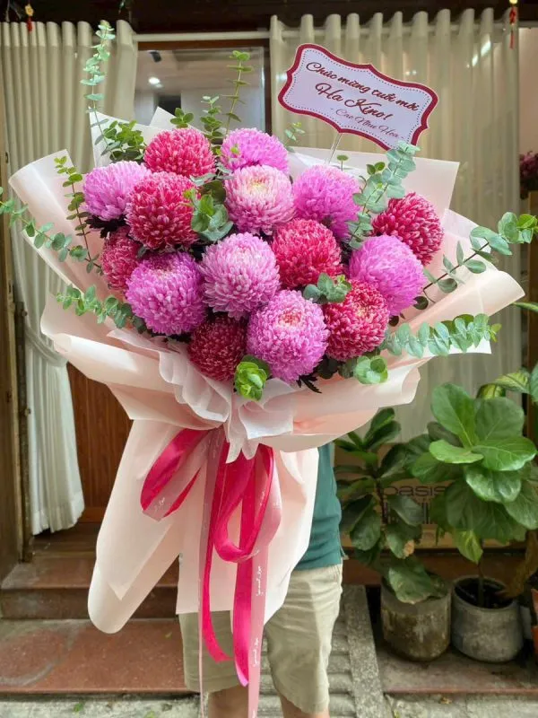 Bó hoa "Ngàn Điều Yêu Thương" rực rỡ tặng mẹ