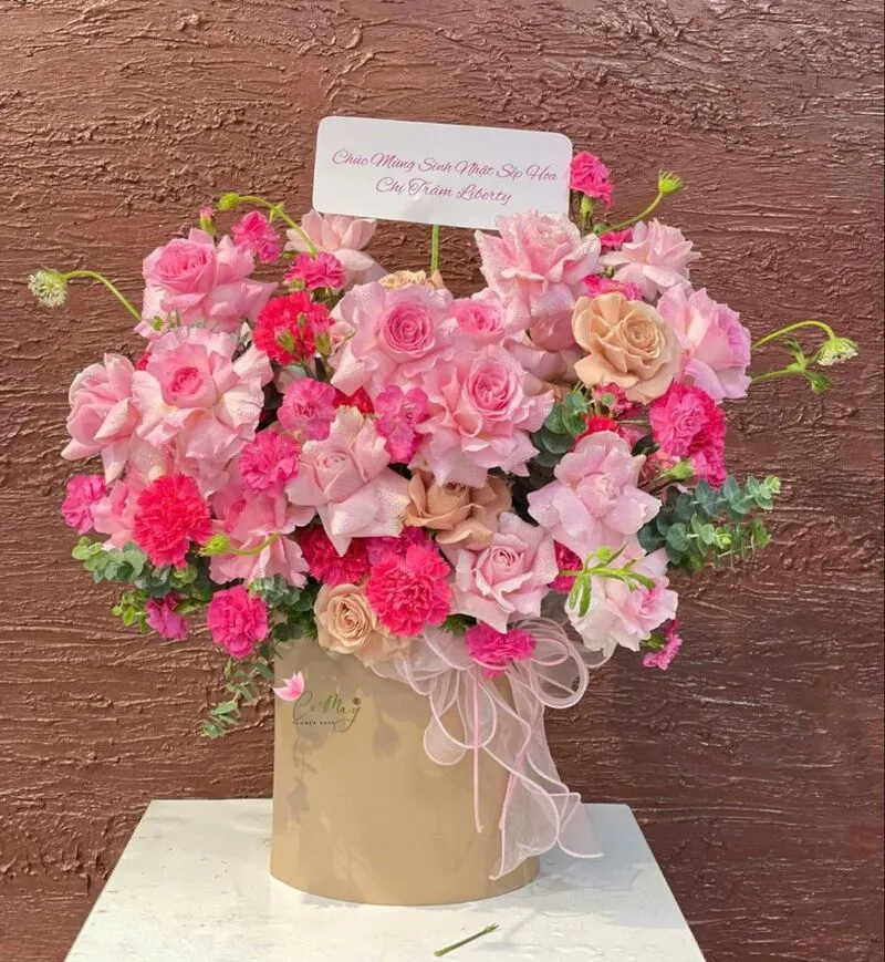 Hộp hoa "Hồng Ngọt Ngào" — G01