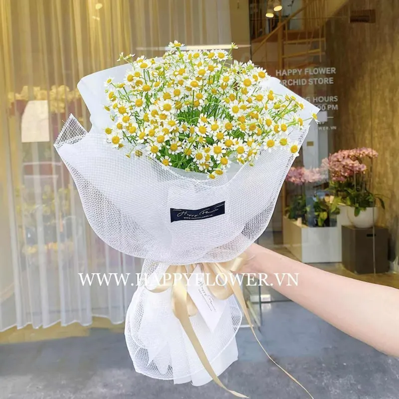 Bó hoa cúc Tana gợi nhắc kỷ niệm đôi lứa