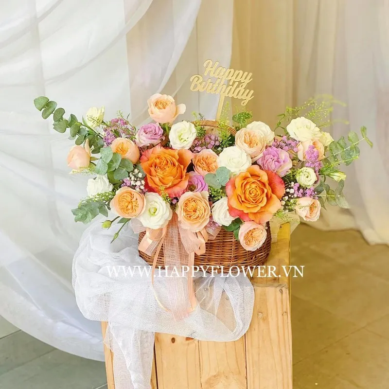 giỏ hoa sinh nhật hoa hồng pastel