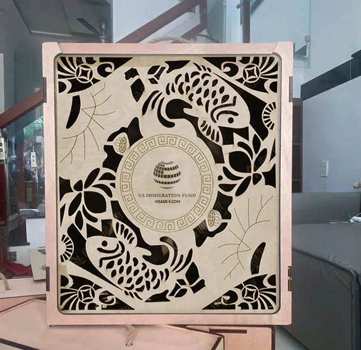 hop qua go hoa van ca chep