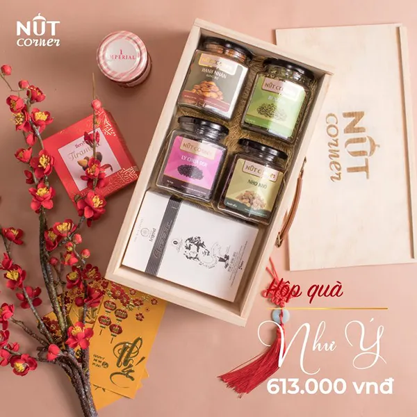 Giỏ quà Tết sang trọng dành tặng nhạc phụ mẫu