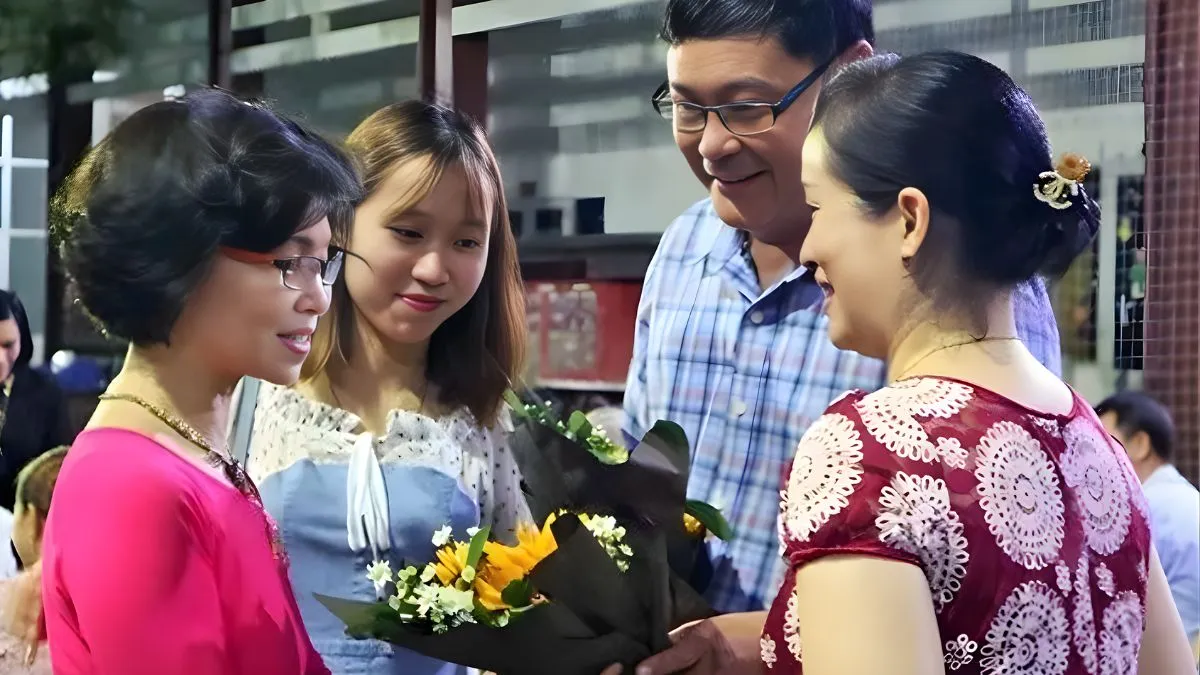 Phụ huynh gửi lời chúc mừng ngày 20 tháng 11