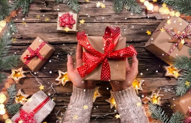 Lời chúc giáng sinh cho gia đình bằng tiếng Anh trên thiệp Noel Lời chúc giáng sinh cho gia đình bằng tiếng Anh trên thiệp Noel
