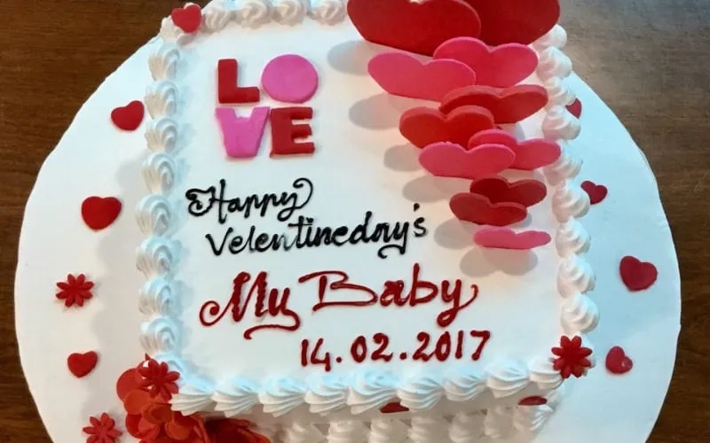 Mẫu bánh kem 8/3 tặng vợ, người yêu hoa kem 3D