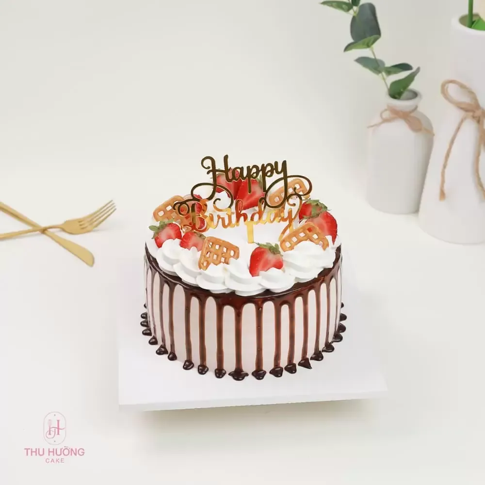 Mẫu bánh kem socola chảy bắt mắt