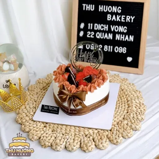 Bánh kem kỉ niệm yêu nhau dáng cao thanh thoát