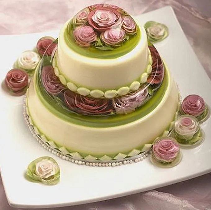 Bánh sinh nhật rau câu hai tầng dành cho các buổi tiệc lớn