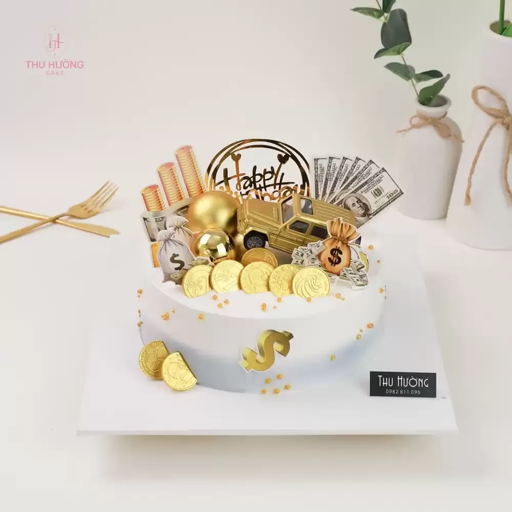 Mẫu bánh sinh nhật sang trọng được yêu thích