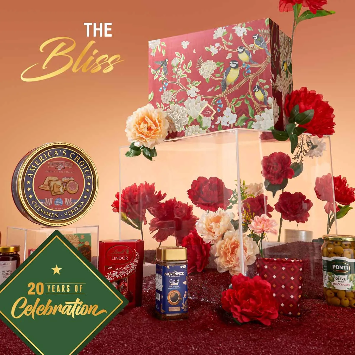 Thiết kế hộp quà Tết Annam Gourmet lấy cảm hứng từ khu vườn mùa xuân sum suê