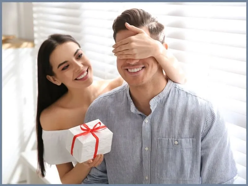 bao bì quà tặng cũng quan trọng như nội dung bên trong