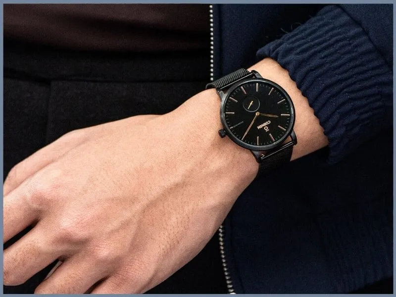 đồng hồ đeo tay là món quà sinh nhật sang trọng