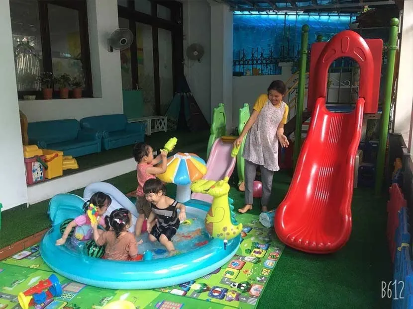 Công viên nước thu nhỏ ngay tại sân nhà cho bé thỏa sức nô đùa