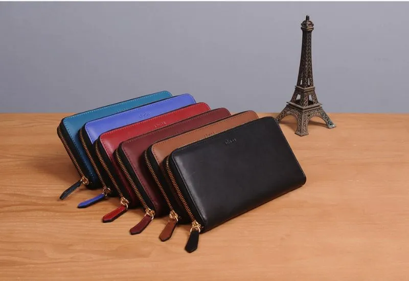 Ví da cầm tay khắc tên quà sinh nhật nhỏ xinh