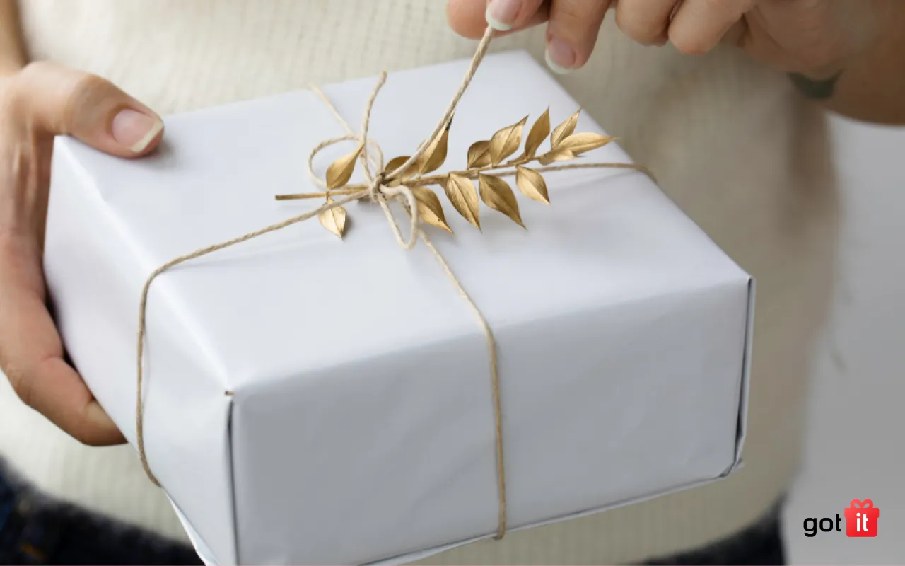 Quà tặng mừng khai trương là cách thể hiện tôn trọng và ủng hộ