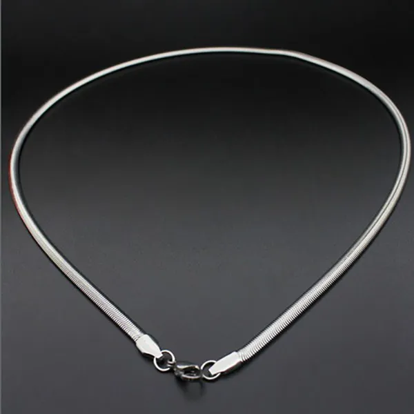 Dây chuyền thời trang titan