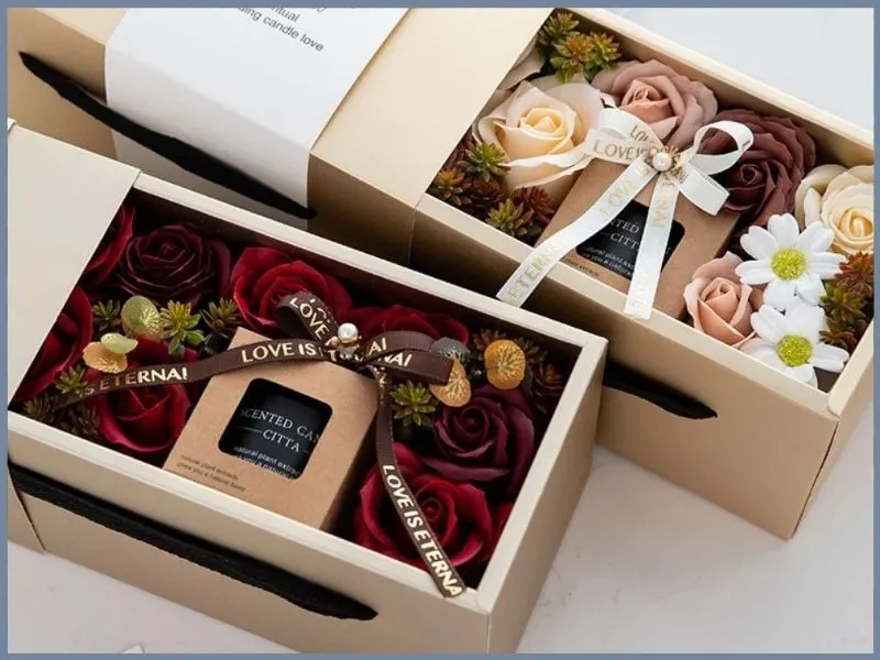 Nến thơm tạo không gian lãng mạn và thư giãn tuyệt đối cho căn phòng