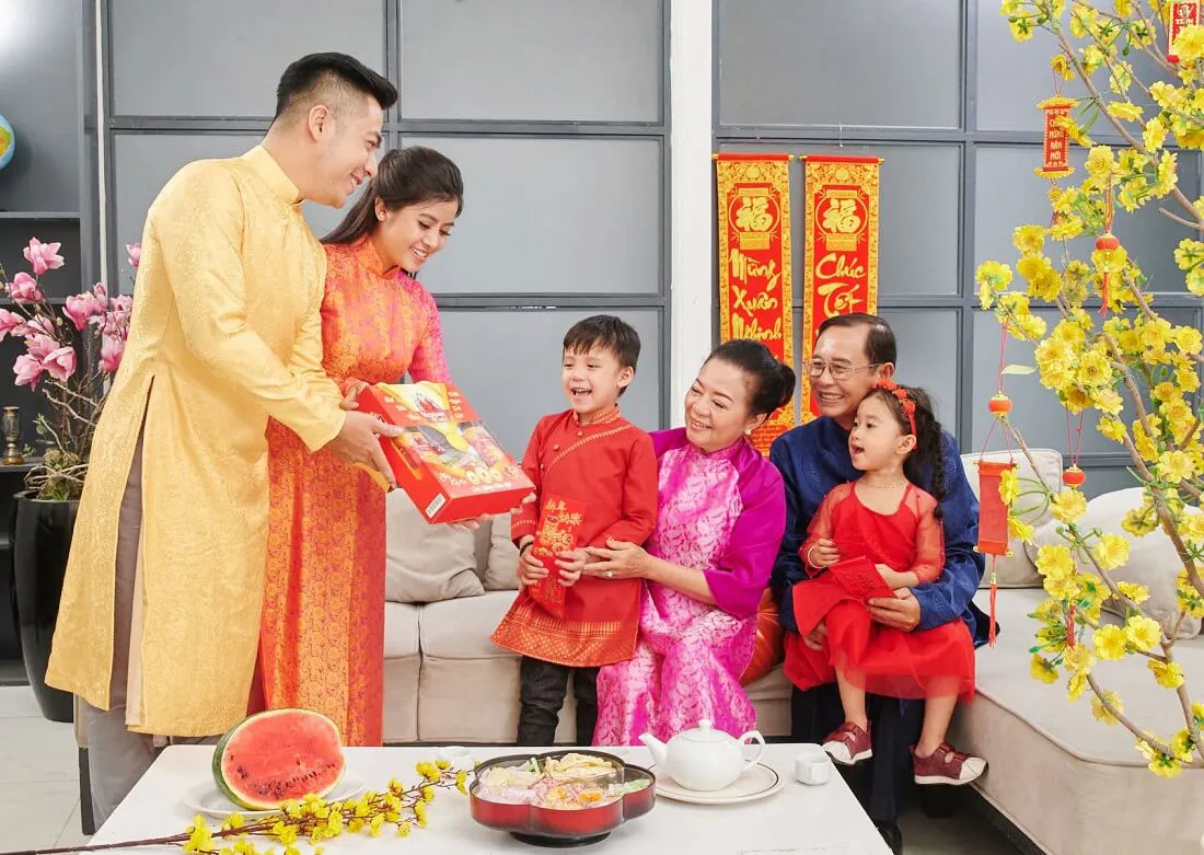 Mẫu giỏ quà tết cao cấp hà nội dành tặng ông bà và cha mẹ mang ý nghĩa sức khỏe