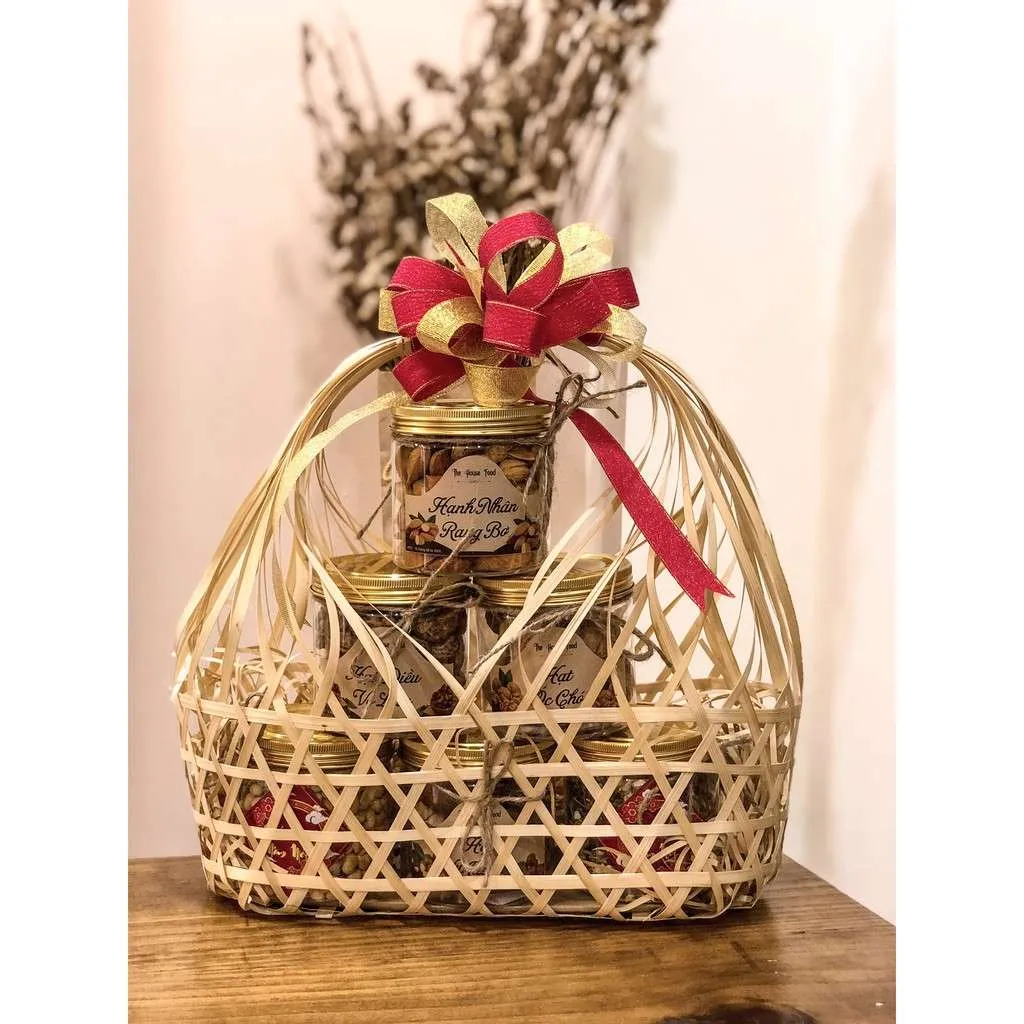 Hộp quà tết các loại hạt nhập khẩu Melyfood