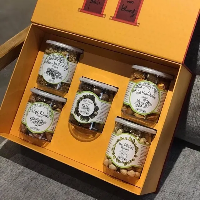 Giỏ quà tết các loại hạt truyền thống tại Giỏ Quà Tết Việt